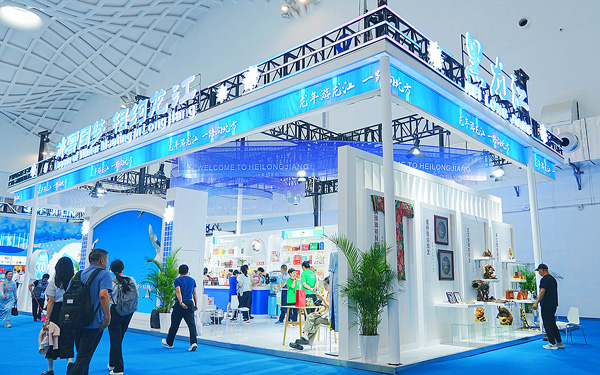 海南消博会展馆搭建设计：用空间讲好地方特色故事